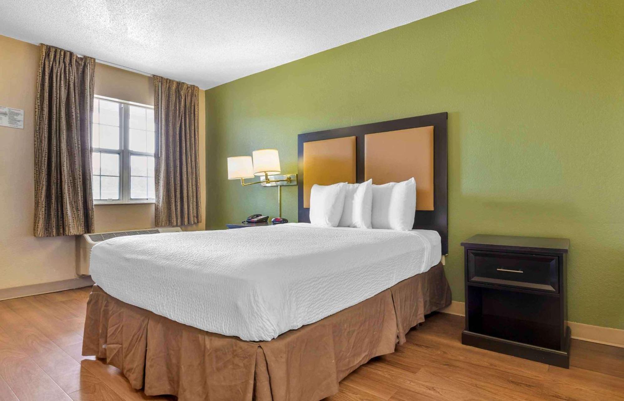 Extended Stay America Select Suites - Columbia - Ft Jackson Exterior photo
